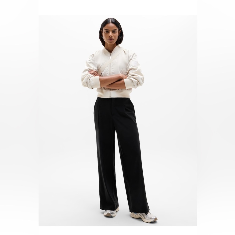 Athleta Pinnacle High Rise Trouser // Black - Picture 4 of 15